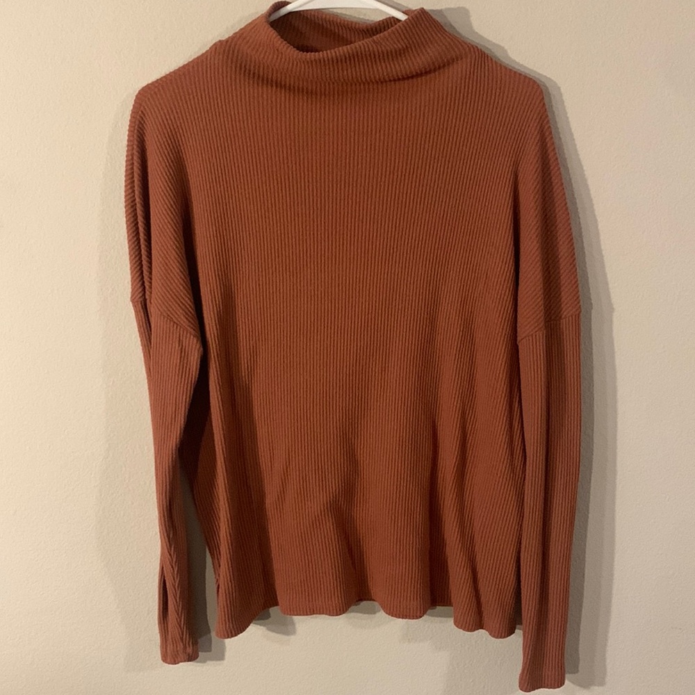 Rust mock neck long sleeve top